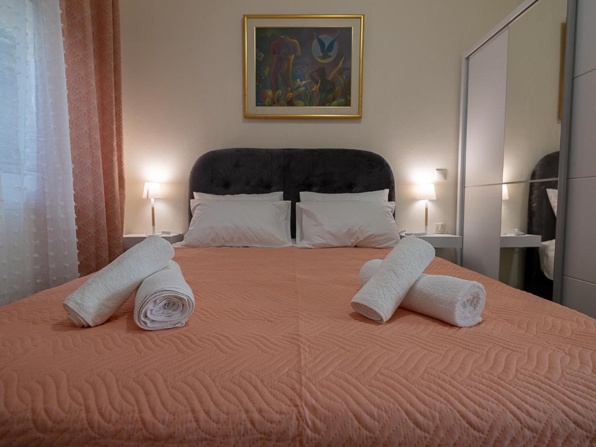 Luxury Apts Heraklion Center Eksteriør bilde
